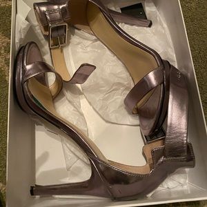 🌸Calvin Klein Silver Mirror Metallic Sandals🌸